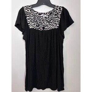 Celeb Couture Black White Leopard Animal Print Flowy Vneck Blouse size xl